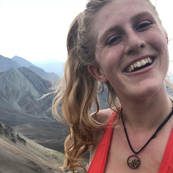 Meet your Posher, Dana - Picture 1 of 1